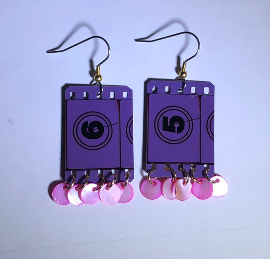 Academy Leader  6/5 Purple with pink shell ruffle